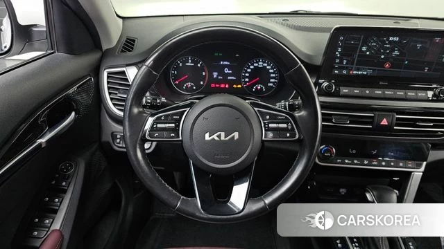 Kia Seltos 2021 Белый из Кореи, фото 4