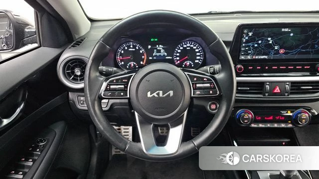 Kia The New K3 2nd generation 2023 Серый из Кореи, фото 4