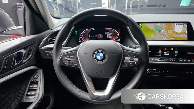 BMW 1 Series (F40) 2021 Черный из Кореи, фото 4