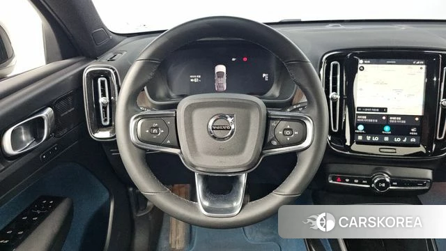Volvo C40 Richards 2022 Белый из Кореи, фото 4