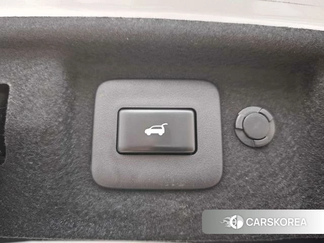 Nissan N7 2025 Серебристо-серый из Китая, фото 4