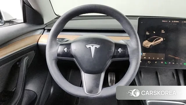 Tesla Model 3 2021 Белый из Кореи, фото 4