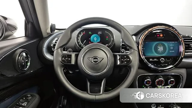 Mini Cooper S Clubman 2023 Цвет галактики из Кореи, фото 4