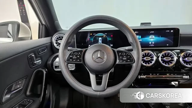 Mercedes-Benz A-Class W177 2020 Белый из Кореи, фото 4
