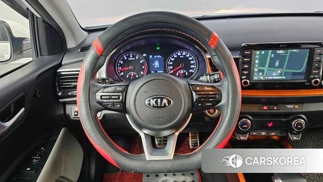 Kia Stonic 2019 Белый из Кореи, фото 4