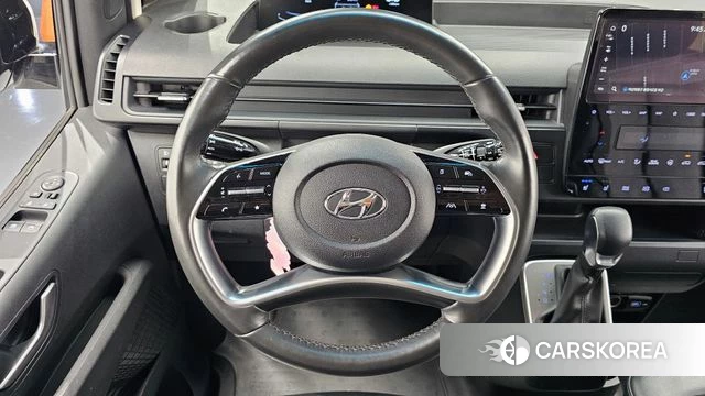 Hyundai Staria 2022 Белый из Кореи, фото 4