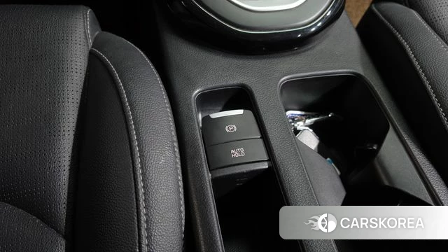 Kia The New K3 2nd generation 2021 Белый из Кореи, фото 4