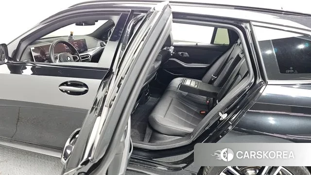 BMW 3 Series (G20) 2024 Черный из Кореи, фото 4