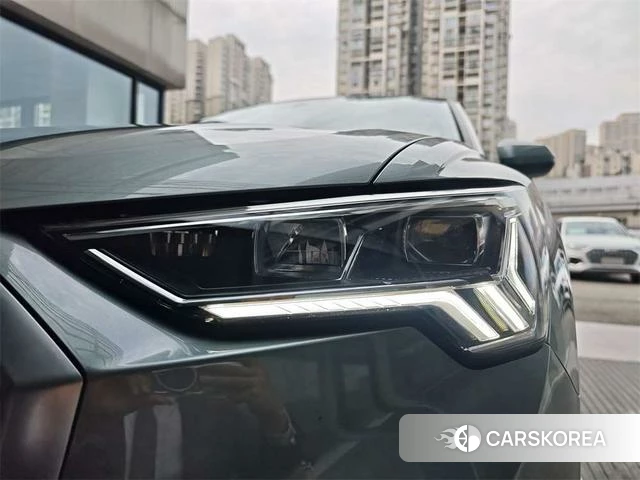 Audi Q3 2021 Зеленый из Китая, фото 4