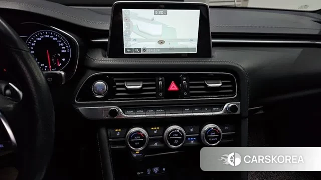 Genesis G70 2018 Черный из Кореи, фото 4