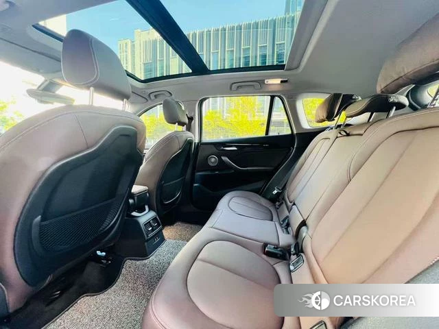 BMW X1 2021 Белый из Китая, фото 4