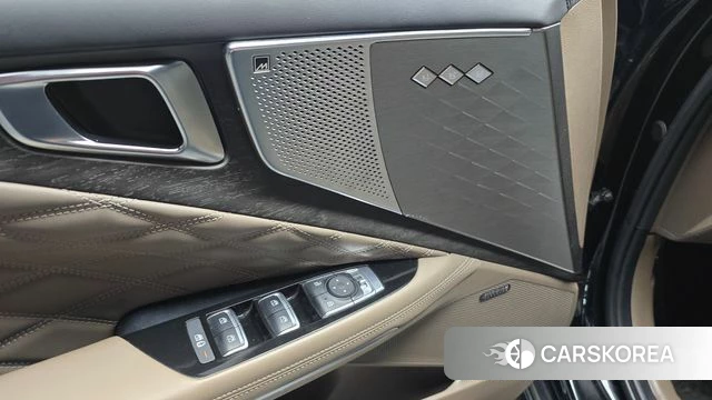 Kia K8 Hybrid 2023 Черный из Кореи, фото 4