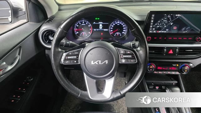 Kia The New K3 2nd generation 2022 Белый из Кореи, фото 4