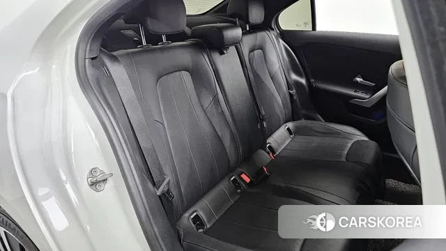 Mercedes-Benz A-Class W177 2021 Белый из Кореи, фото 4