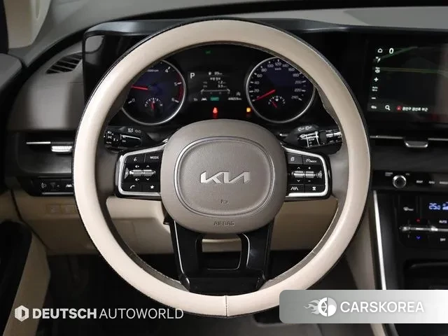 Kia Carnival 4th generation 2023 Белый из Кореи, фото 4