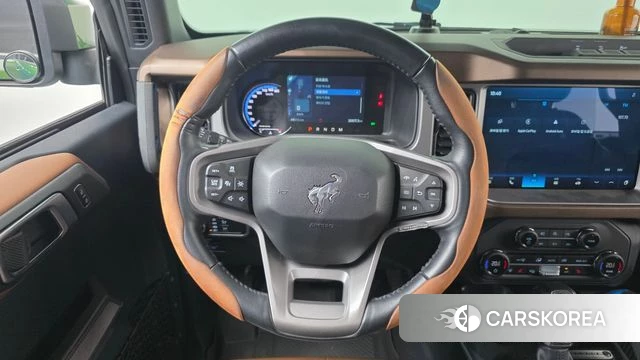 Ford Bronco 6th Generation 2023 Зеленый из Кореи, фото 4