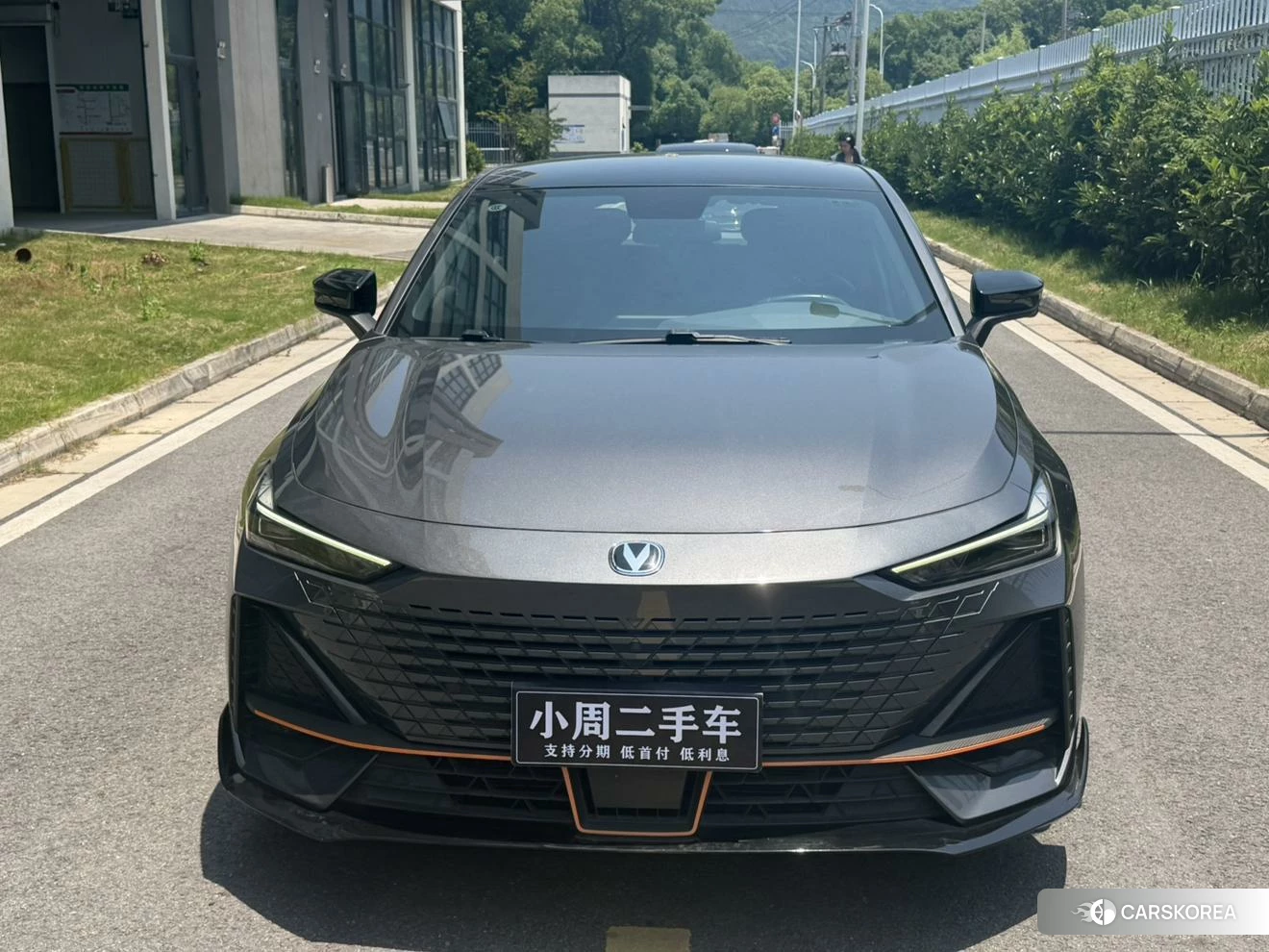 Chang'an UNI-V 2022 Темно-серый из Китая, фото 4
