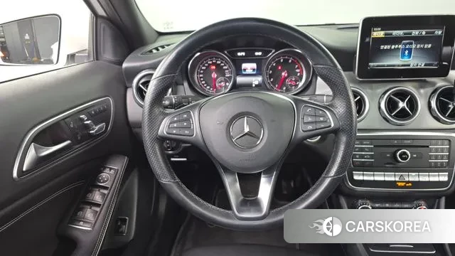 Mercedes-Benz GLA-Class X156 2018 Белый из Кореи, фото 4