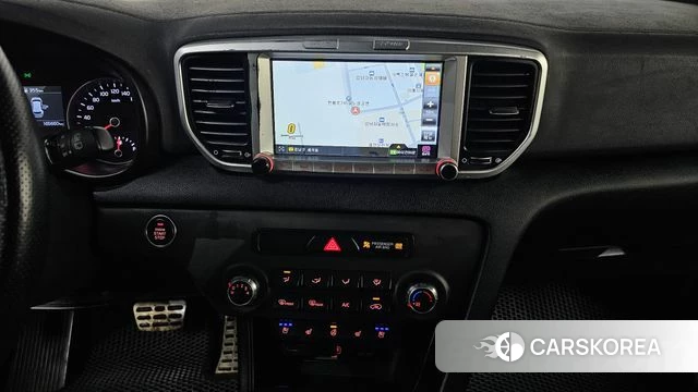 Kia Sportage The Bold 2018 Белый из Кореи, фото 4
