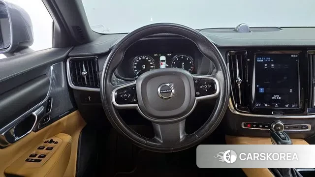 Volvo V90 Cross-Country 2019 Серый из Кореи, фото 4