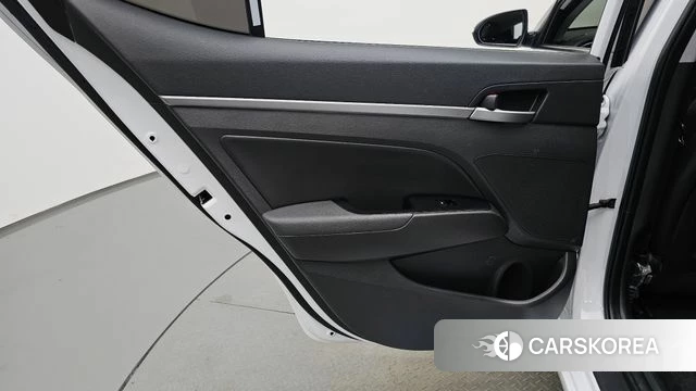 Hyundai Avante AD 2018 Белый из Кореи, фото 4