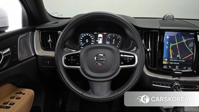 Volvo XC60 second Generation 2018 Белый из Кореи, фото 4