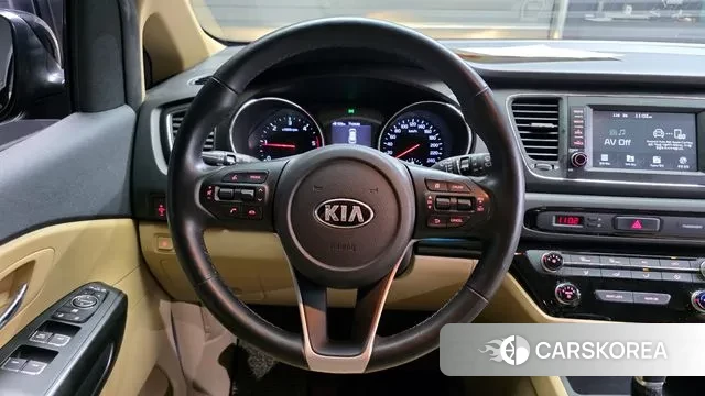 Kia The New Carnival 2018 Черный из Кореи, фото 4