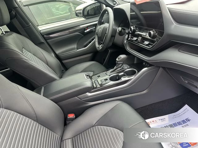 Toyota Crown Lufang id 4353392 из Китая 4