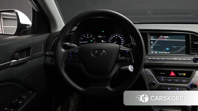 Hyundai Avante AD 2018 Белый из Кореи, фото 4