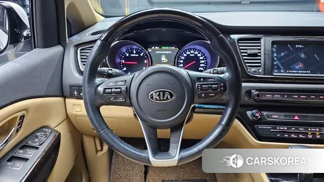 Kia The New Carnival 2018 Белый из Кореи, фото 4