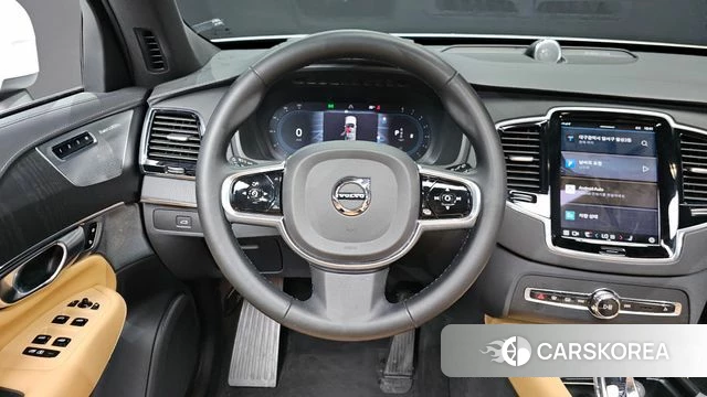 Volvo XC90 second Generation 2023 Белый из Кореи, фото 4
