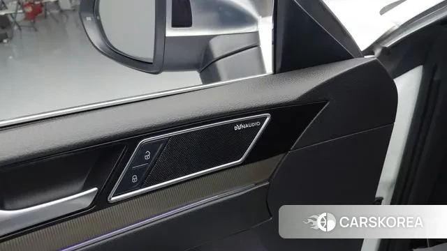 Volkswagen Arteon 2019 Белый из Кореи, фото 4