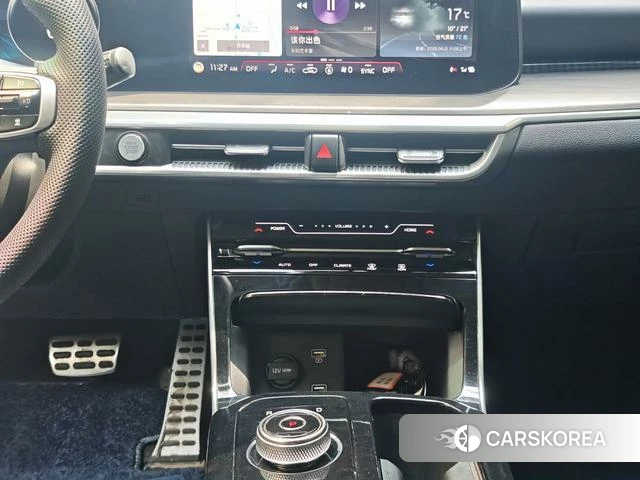 Kia K5 2022 Черный из Китая, фото 4