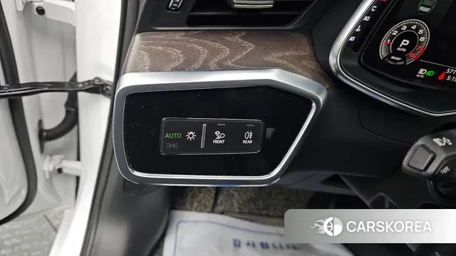 Audi A6 (C8) 2021 Белый из Кореи, фото 4