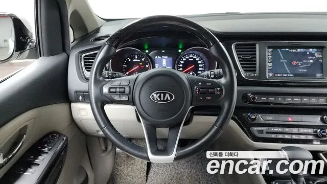 Kia The New Carnival 2018 Белый из Кореи, фото 4