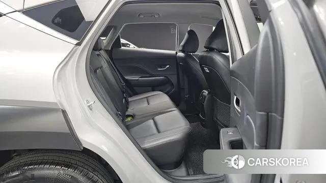 Hyundai Kona (SX2) 2023 Серебряный из Кореи, фото 4