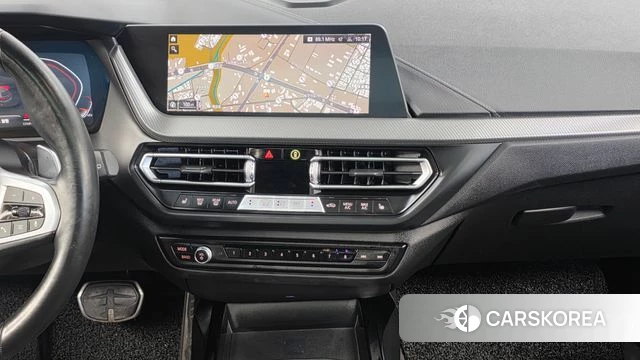 BMW 1 Series (F40) 2022 Белый из Кореи, фото 4