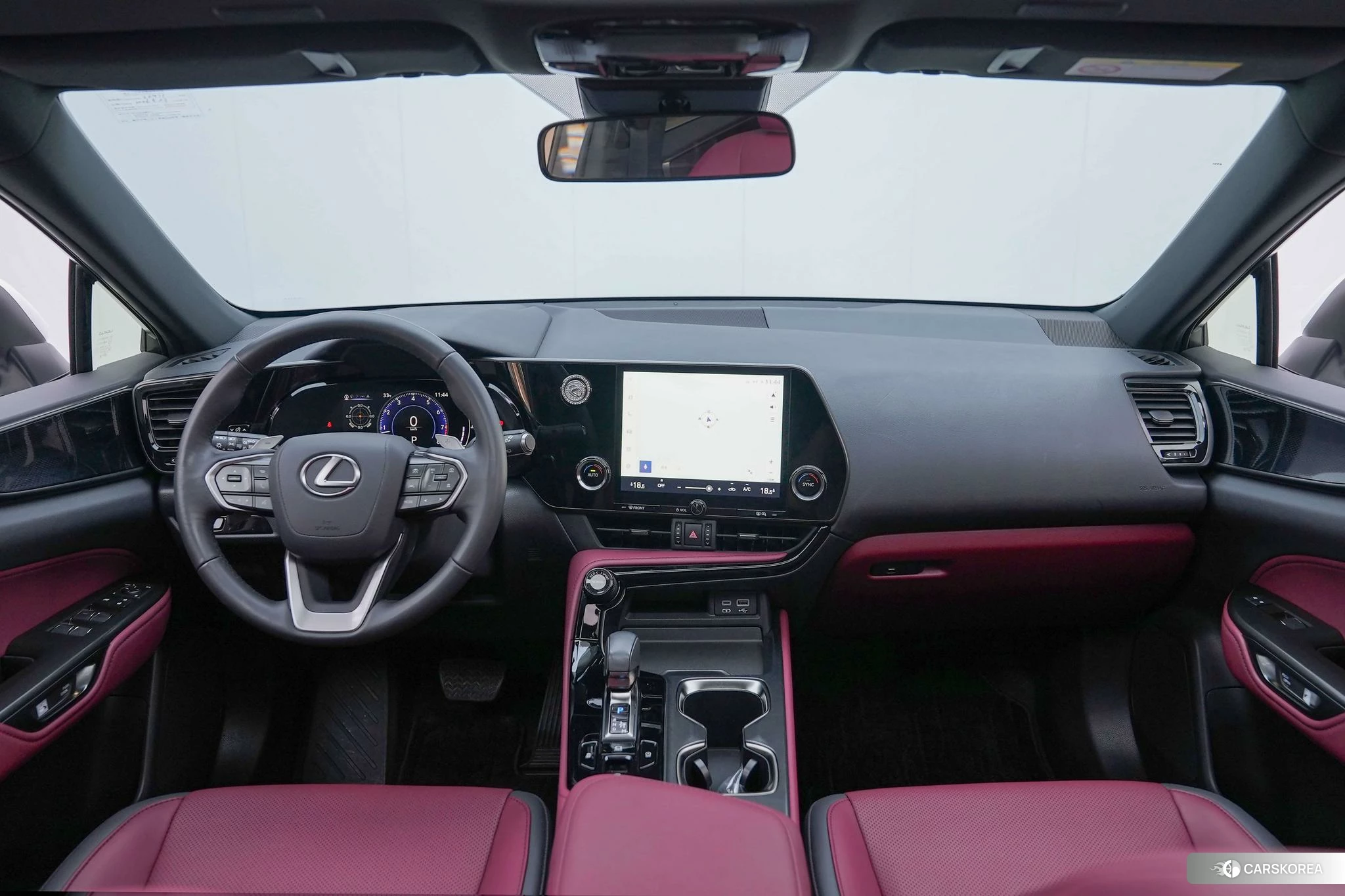 Lexus NX 2023 Белый из Китая, фото 4