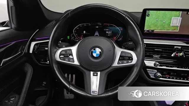 BMW 5 Series (G30) 2022 Белый из Кореи, фото 4