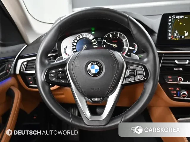 BMW 5 Series (G30) id 3227035 из Кореи 4