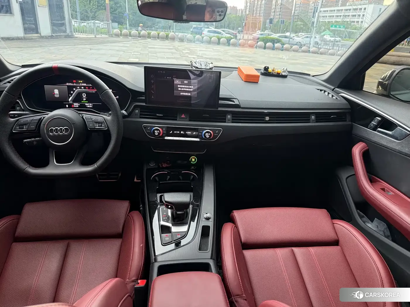 Audi A4L 2026 Silver/gray из Китая, фото 4