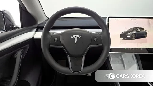 Tesla Model Y 2024 Серый из Кореи, фото 4