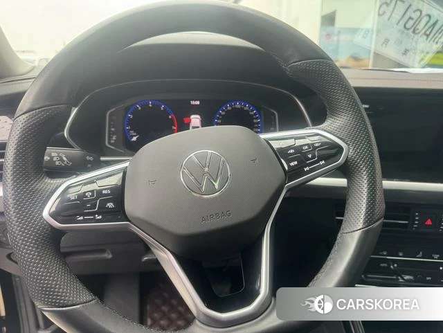 Volkswagen Passat 2022 Черный из Китая, фото 4