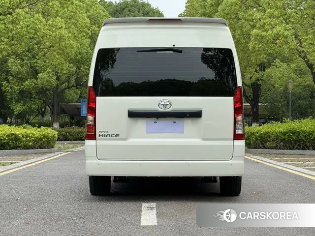 Toyota Hiace 2025 Белый из Китая, фото 4