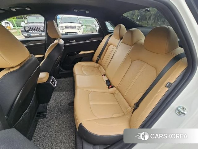 Kia K5 3rd generation 2021 Белый из Кореи, фото 4
