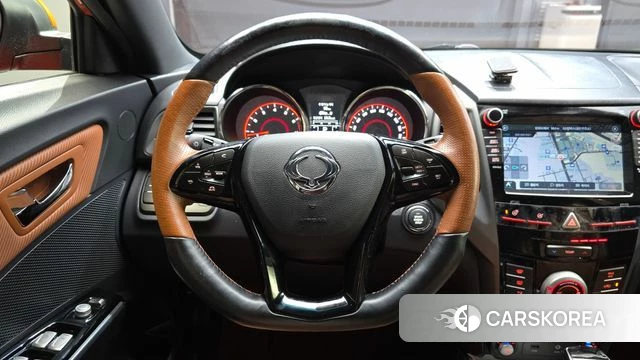 Ssangyong Tivoli Armor 2018 Красный из Кореи, фото 4