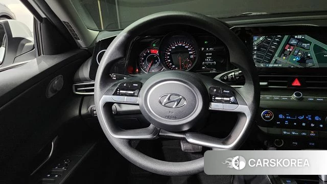 Hyundai Avante (CN7) 2023 Белый из Кореи, фото 4