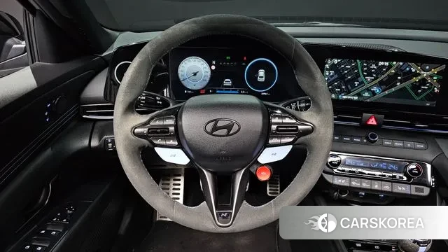 Hyundai The New Avante (CN7) 2023 Серебристо-серый из Кореи, фото 4