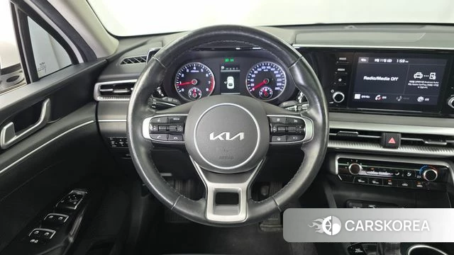 Kia K5 3rd generation 2021 Белый из Кореи, фото 4