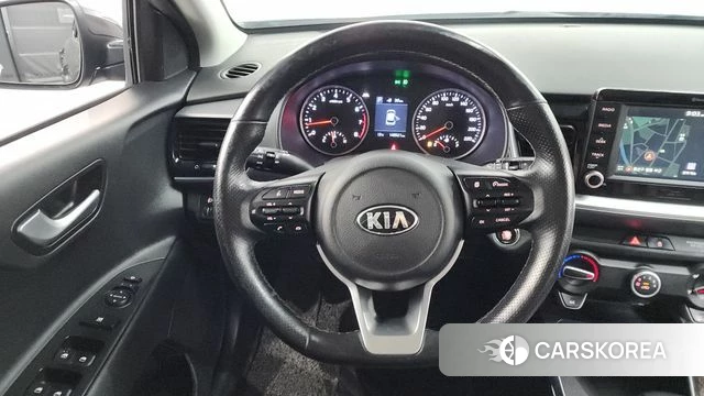 Kia Stonic 2019 Серый из Кореи, фото 4